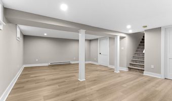 205 E MERCHANT St, Audubon, NJ 08106