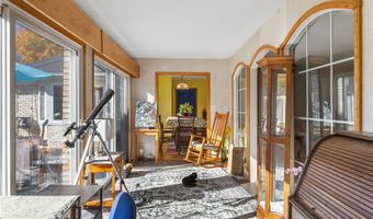 4082 Huntington Ct, Ashtabula, OH 44004