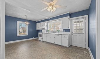 916 N Pembroke Ave N, Ahoskie, NC 27910