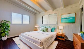98-857 Kaamilo St, Aiea, HI 96701