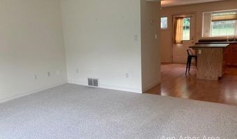 1023 Bluestem Ln, Ann Arbor, MI 48103