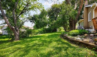 1612 Horse N Buggy Dr, Adel, IA 50003