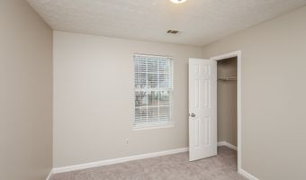 1817 Crescent Hl, Acworth, GA 30102