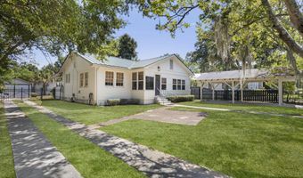 145 Bay View Ct, Bay St. Louis, MS 39520