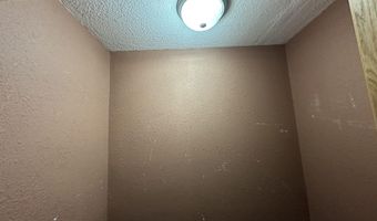 110 N College, Agency, IA 52530