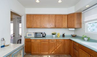619 Oak St, Santa Rosa, CA 95404
