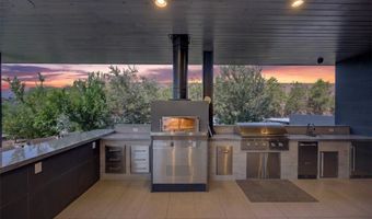 43 Crested Cloud Way, Las Vegas, NV 89135