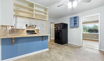 1213 N Shady Ln, Bauxite, AR 72015