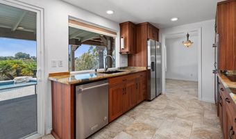 5020 Park Rim Dr, San Diego, CA 92117