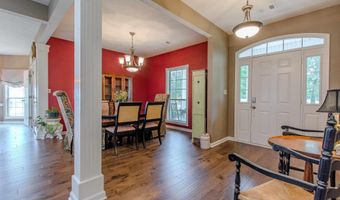 8900 Hinkson Rd, Benton, AR 72019