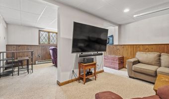 27 S Bow Rd, Bow, NH 03304