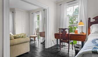 21 Main St, Bennington, VT 05257
