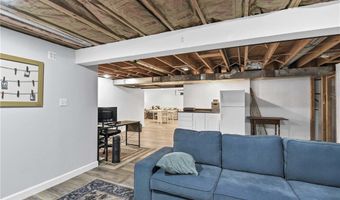 705 Lake Trl, Aurora, OH 44202