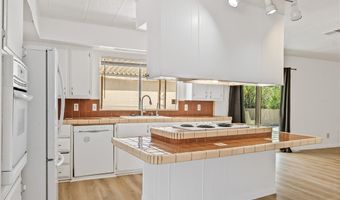 902 Terrace Dr, Bullhead City, AZ 86442