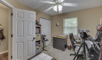 596 Briarwood Ln, Bedford, IN 47421