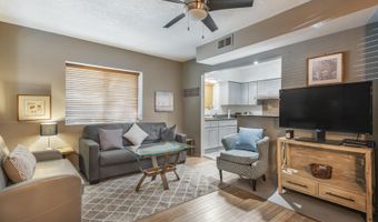 215 Carlisle Blvd NE, Albuquerque, NM 87106