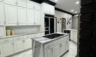 2022 NE Hickory Hills Dr, Arab, AL 35016