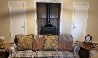 310 E 5th St, Junction City, LA 71256