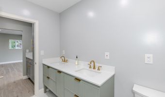 7655 E Silver Dollar Ln, Anaheim, CA 92808