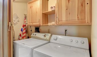 8210 Sundi Dr, Anchorage, AK 99502