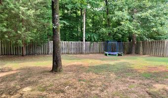 1756 VFW Rd, Auburn, AL 36832