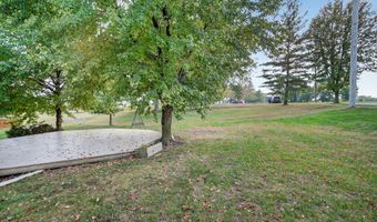 2400 Ridgetop Cir, Ames, IA 50014