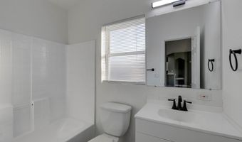 911 York # 82 St 82, Aumsville, OR 97325