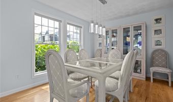 14 Fox Dr 14, Narragansett, RI 02882