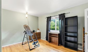 322 Veterans Blvd, Bayville, NJ 08721