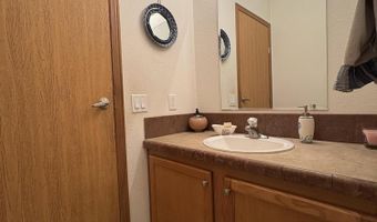 33 Oxbow Rd, Buffalo, WY 82834