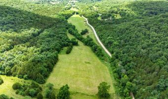 000 Farm Road 1182, Aurora, MO 65605