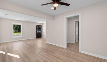 509 S Rosemary Ave, Andrews, SC 29510