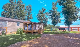 1860 Pencil Factory Rd, Big Sandy, TN 38221
