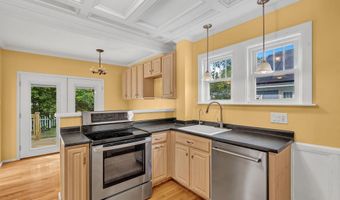 115 Shepley St, Auburn, ME 04210