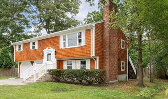 6 Acre Ave, Barrington, RI 02806