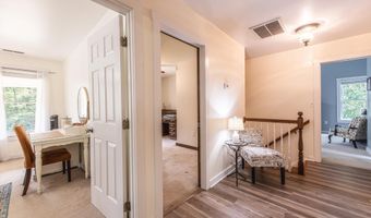 4894 GILBERT STATION Rd, Barboursville, VA 22923
