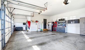 5715 DOUBS Rd, Adamstown, MD 21710