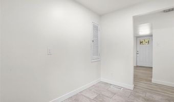 1210 Dorne Dr, Ballwin, MO 63021
