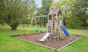 9358 CHILDACREST Dr, Boonsboro, MD 21713