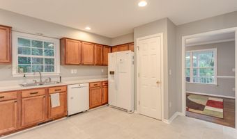 11 COTTONWOOD Dr, Barboursville, VA 22923