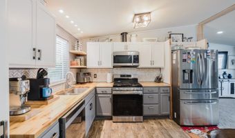 203 Peters St, Carlin, NV 89822