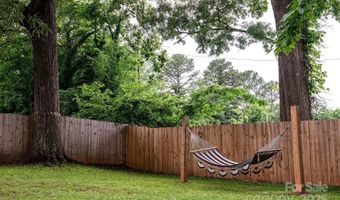 2230 Markham Ct, Charlotte, NC 28205