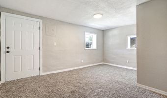 250 Valle Grande Rd, Bosque Farms, NM 87068