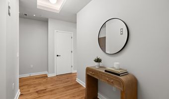 1781 N PIERCE St 501, Arlington, VA 22209