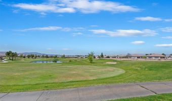 10351 Lakeshore Dr, Apple Valley, CA 92308