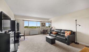 2500 N VAN DORN St 517, Alexandria, VA 22302