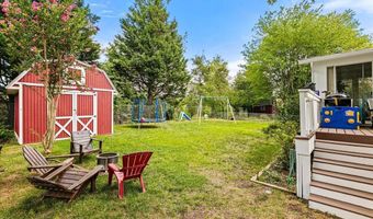 7408 CONVAIR Dr, Alexandria, VA 22306