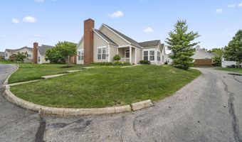5939 Naughten Pond Dr, Columbus, OH 43213