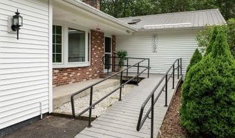 43 Lone Pine Cir, Barrington, NH 03825