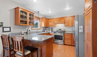 N9166 KERNAN Avenue, Appleton, WI 54915